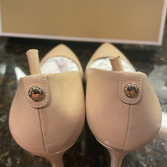 Shoes - Picture 3 of 3